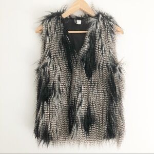 H&M Faux Fur Fluffy Vest Sleeveless Small